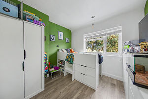 Birkin Avenue New Tupton